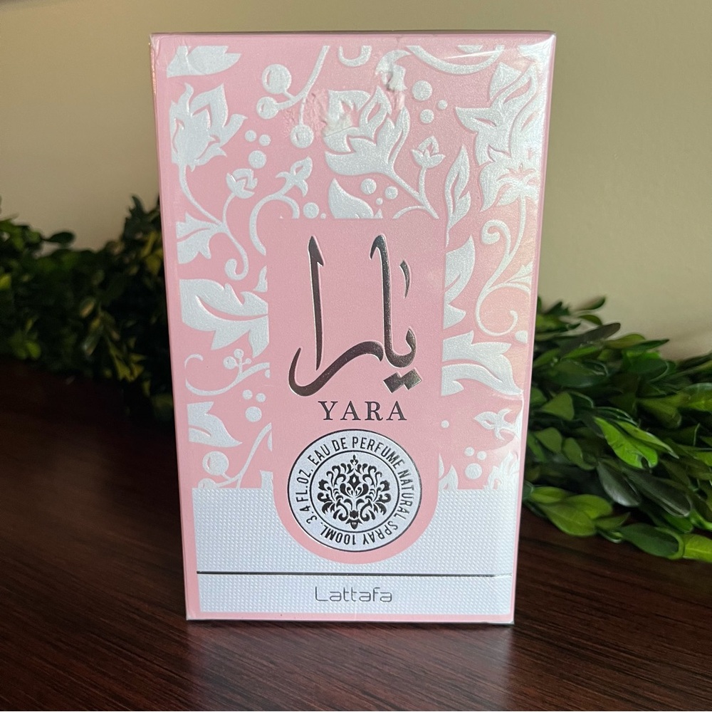 YARA LATTAFA Perfume 3.4 Fl Oz New in Sealed Box.